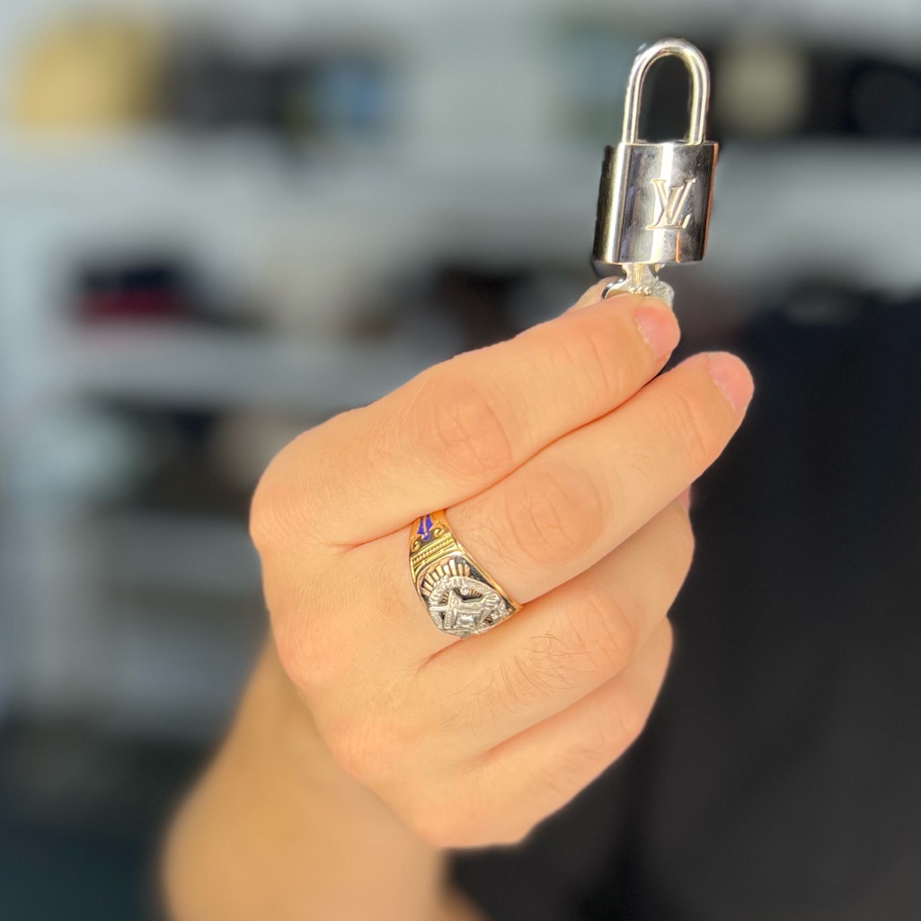 Lv Silver Lock  Key 309